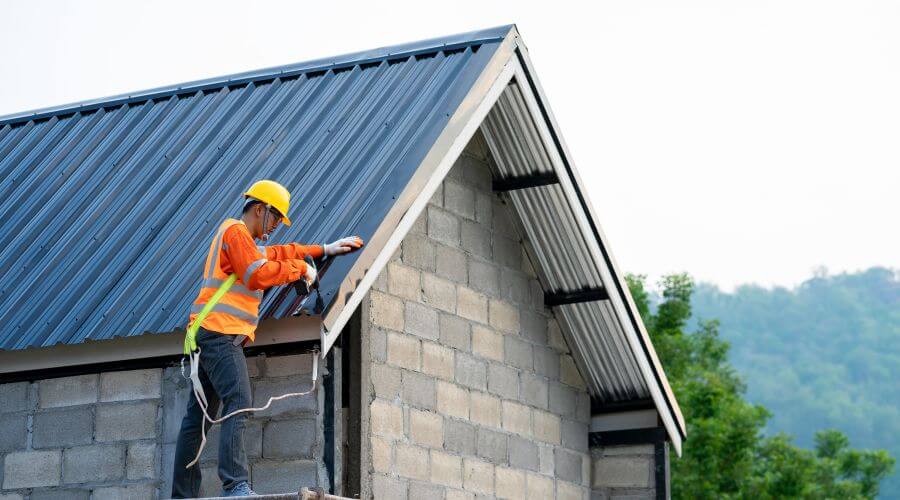 Professional residential roofers in Canton, MA